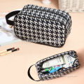 Hot Sales New Unisex Plaid Grooming Makeup Toiletry Case Camping Travel Wash Bag